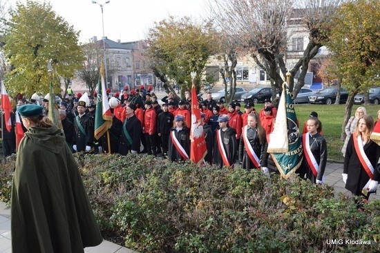 75349187 2745576525528238 1020928509536632832 o